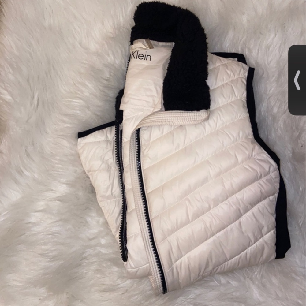 Calvin Klein Puffer Vest XL